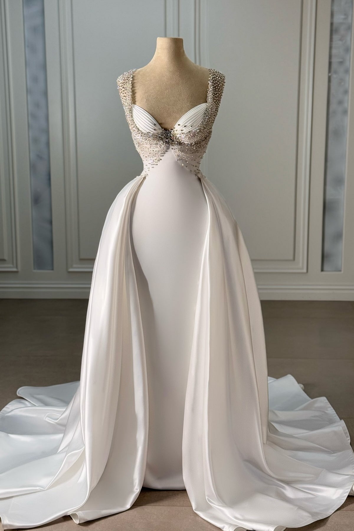 White Wedding Dress Mermaid Sweetheart Spaghetti Sleeveless Panel Train Long Satin Bridal Gown With Beadings