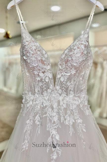 White Wedding Dress V Neck Spaghetti Strap A Line Sleeveless Tulle Bridal Gown With Appliques